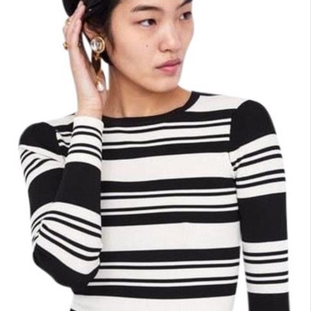 EUC ZARA Cream and Black Striped Knit Top Size S